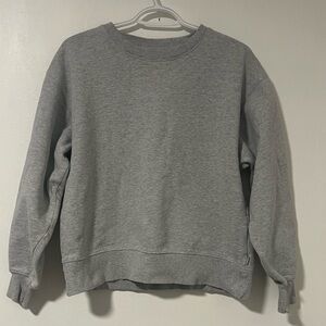 Aritzia TNA Gray Women's Crew Neck Sweatshirt
